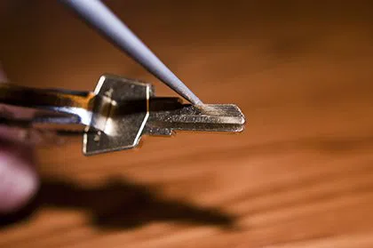 Wenham MA Locksmith Store Wenham, MA 978-598-8028 - broken-key-extraction